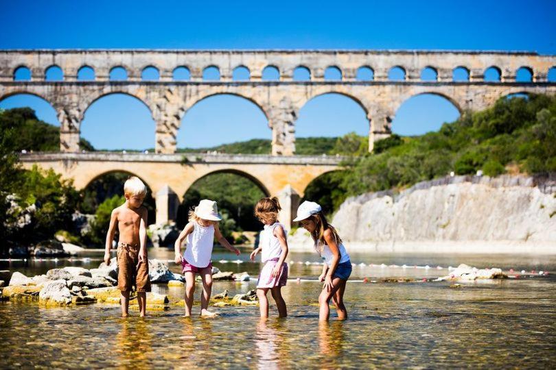 Tente Safari Au Pont Du Gard Вер Пон дю Гар Екстериор снимка
